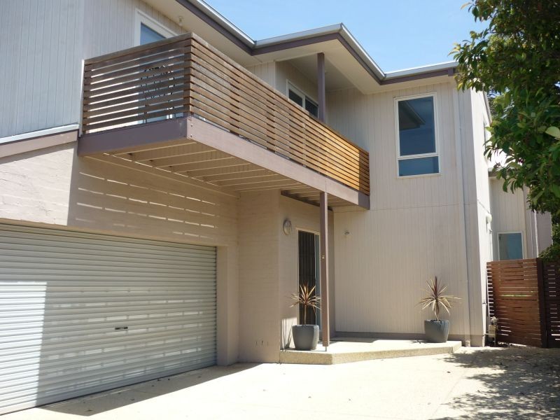 2/53 FISCHER STREET, Torquay VIC 3228