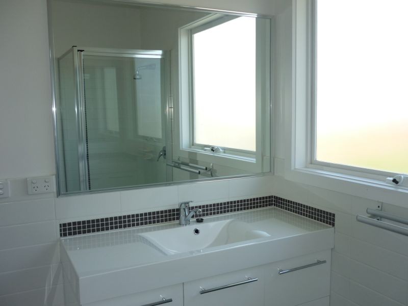 2/53 FISCHER STREET, Torquay VIC 3228