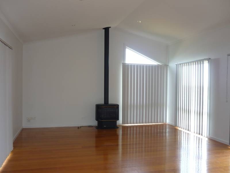 27 HIGHLANDER STREET, Torquay VIC 3228