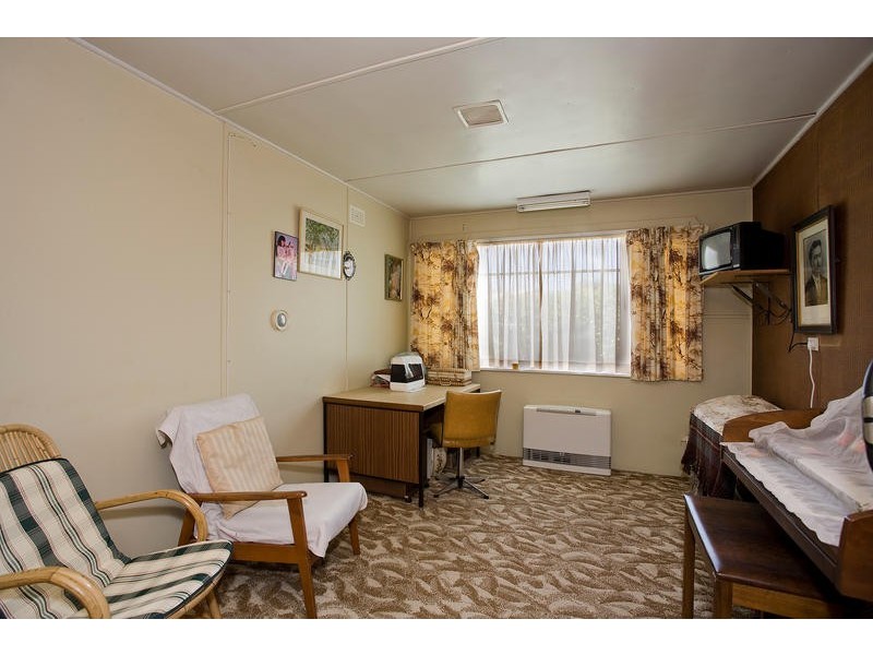 8 RUDD AVENUE, Torquay VIC 3228