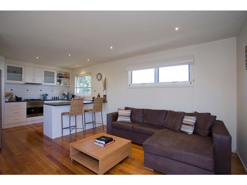 5/126 FISCHER STREET, Torquay VIC 3228