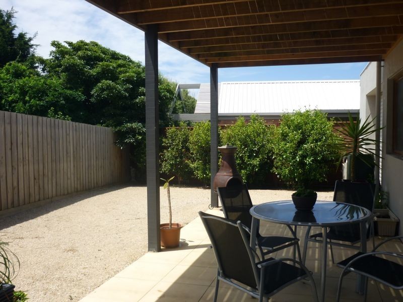 7 THE MEWS, Torquay VIC 3228