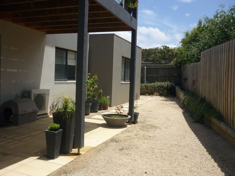 7 THE MEWS, Torquay VIC 3228