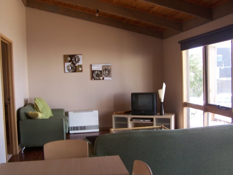 3 FOAM CRT, Torquay VIC 3228