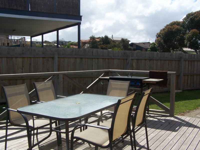 3 FOAM CRT, Torquay VIC 3228