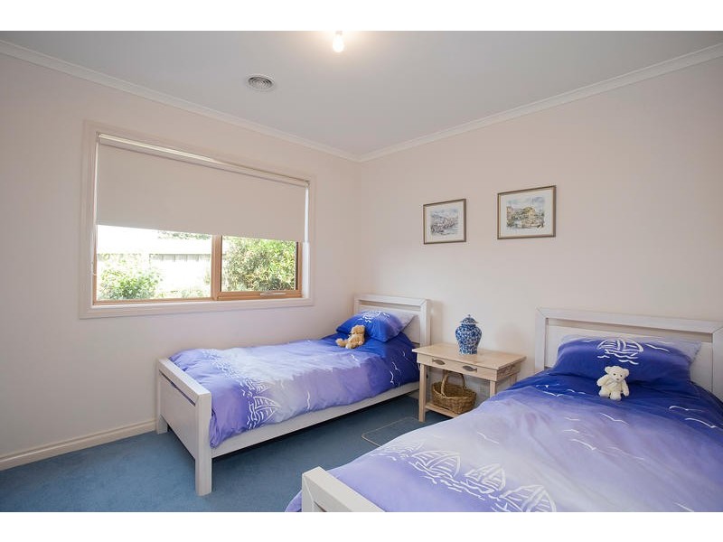 4 THE MEWS, Torquay VIC 3228