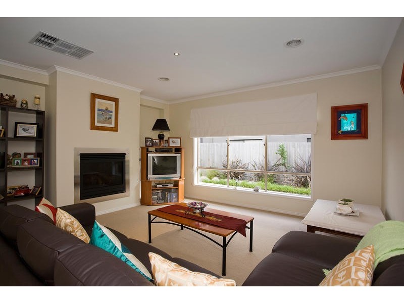 7 TEMPEST STREET, Torquay VIC 3228