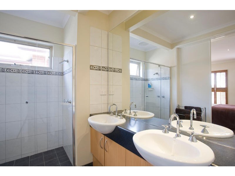 7 TEMPEST STREET, Torquay VIC 3228