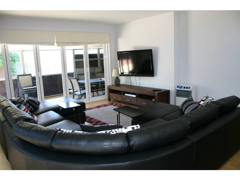 1 Lorama St, Torquay VIC 3228