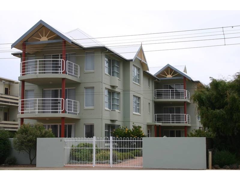 1/2 THE ESPLANADE, Torquay VIC 3228