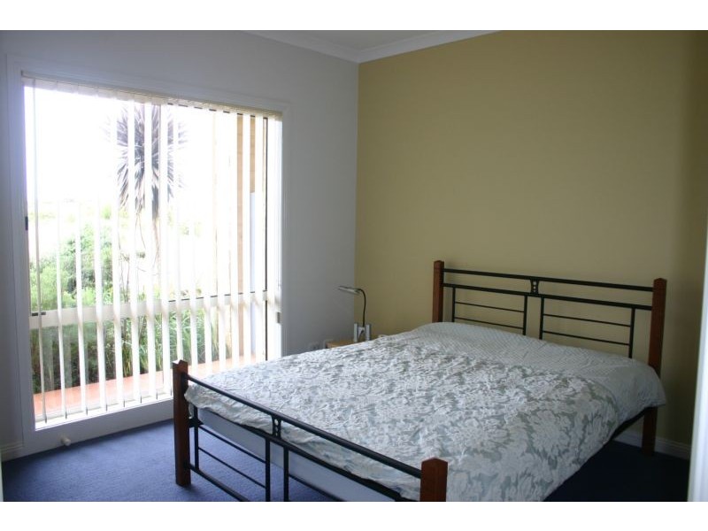 4/209-211 The Esplanade, Torquay VIC 3228