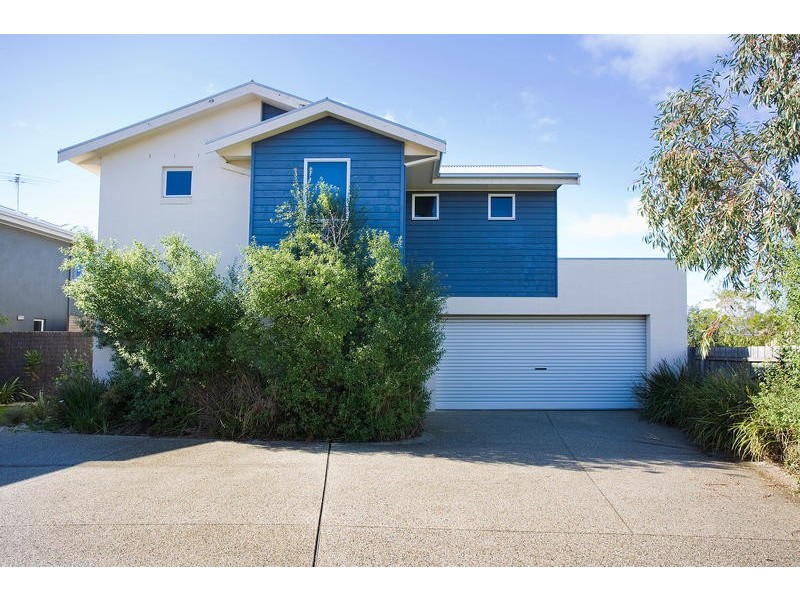 6/126 FISCHER STREET, Torquay VIC 3228