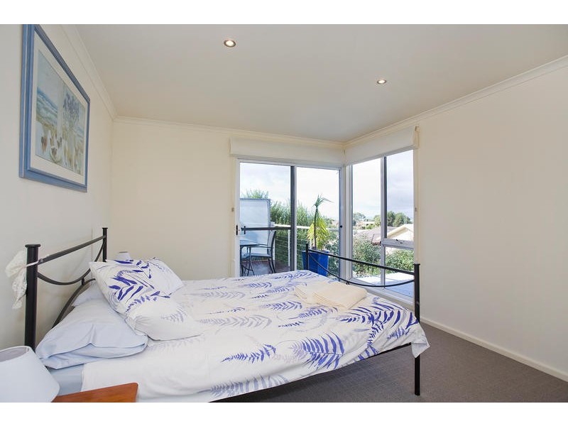 6/126 FISCHER STREET, Torquay VIC 3228