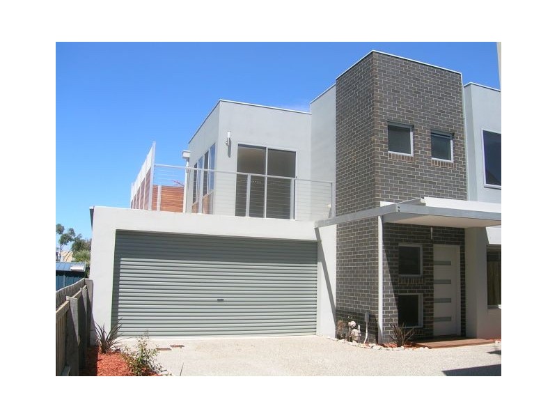 7 FOAM COURT, Torquay VIC 3228