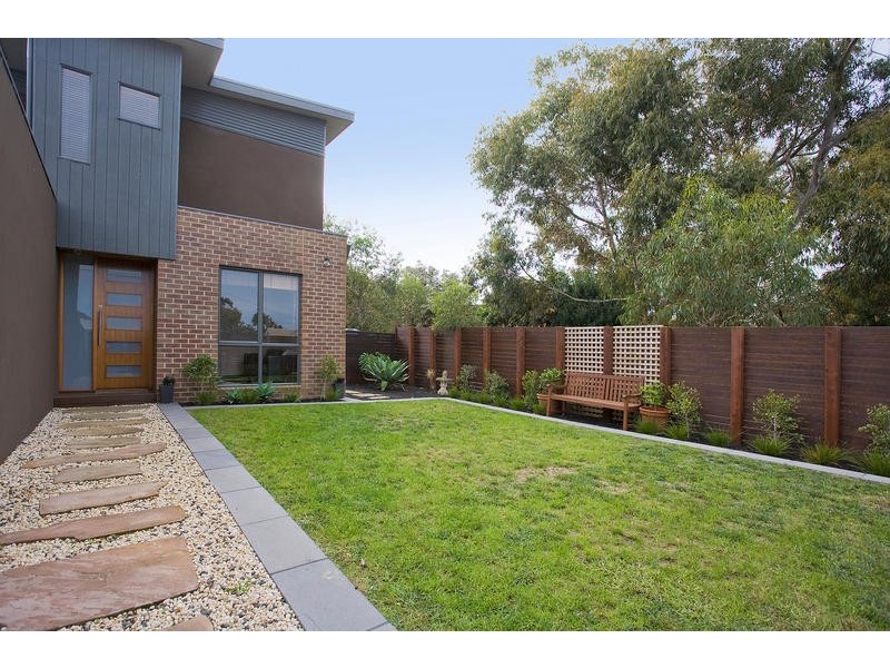 1/42 SPRING STREET, Torquay VIC 3228