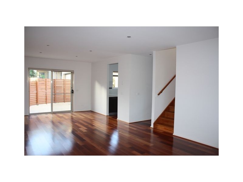 1/24 DUMFRIES COURT, Torquay VIC 3228
