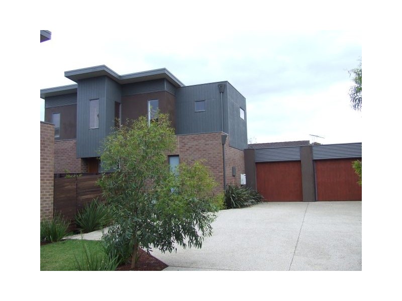 3/42 SPRING STREET, Torquay VIC 3228