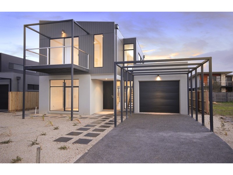 20 St Georges Way, Torquay VIC 3228