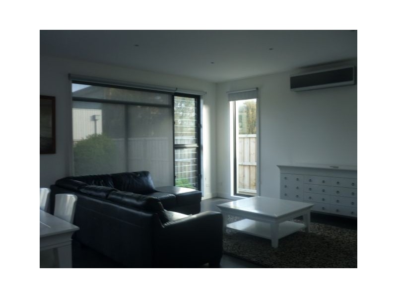 20 St Georges Way, Torquay VIC 3228