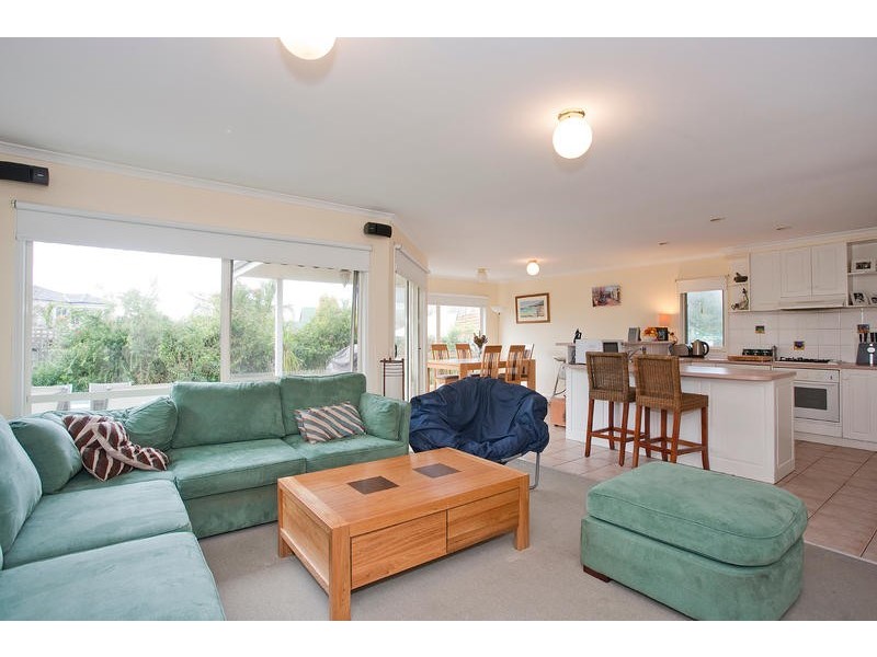 12 THE MEWS, Torquay VIC 3228