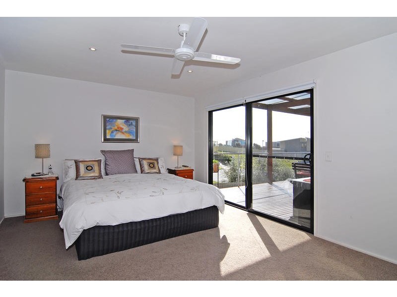 1 Artisan Close, Torquay VIC 3228