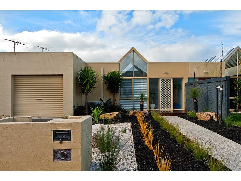 3/24 Miranda Close, Torquay VIC 3228