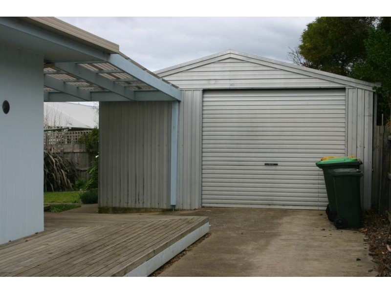 37 Grandview Drive, Torquay VIC 3228