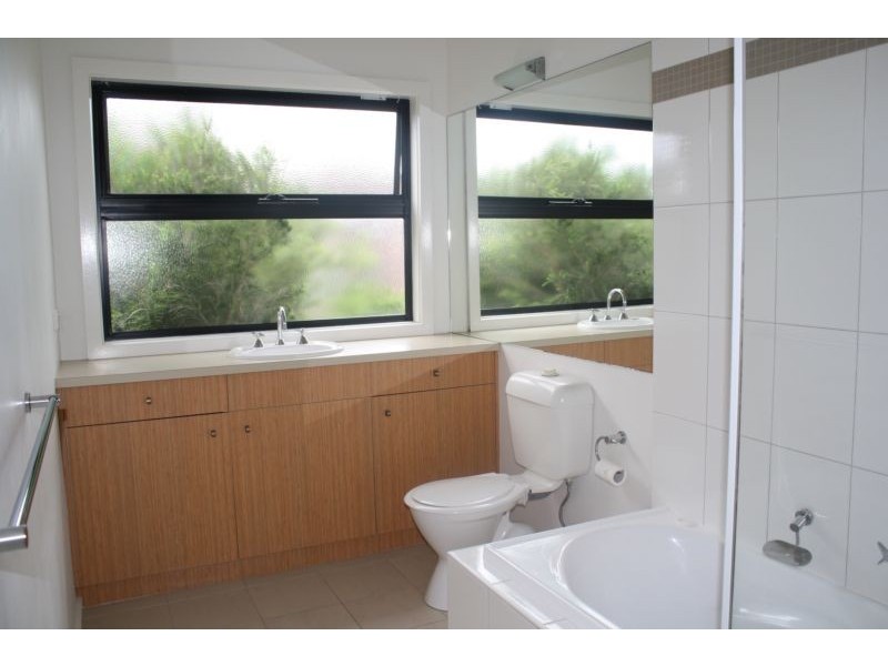 5/23-25 Boston Road, Torquay VIC 3228