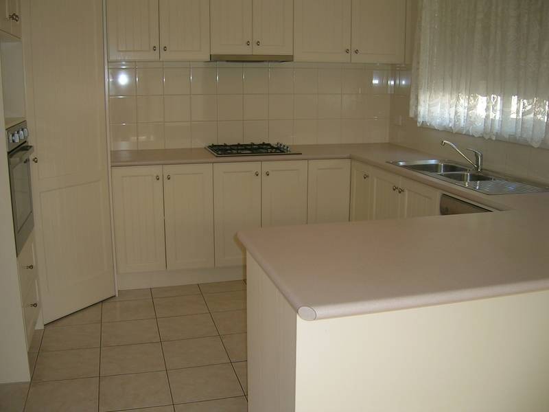 2/28 Cambridge Street, Belmont VIC 3216