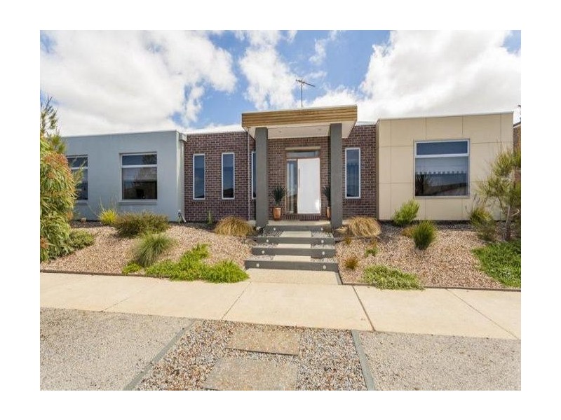 55 Oakdean Boulevard, Ocean Grove VIC 3226