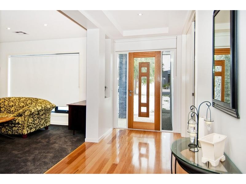 17 Longshore Street, Torquay VIC 3228