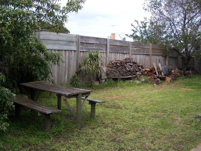 1 Beales St, Torquay VIC 3228