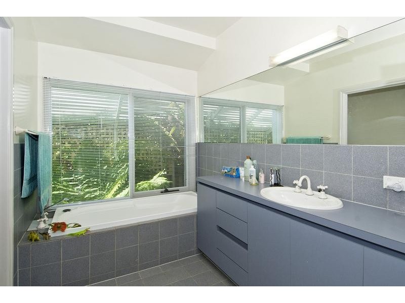 16 Casino Court, Torquay VIC 3228