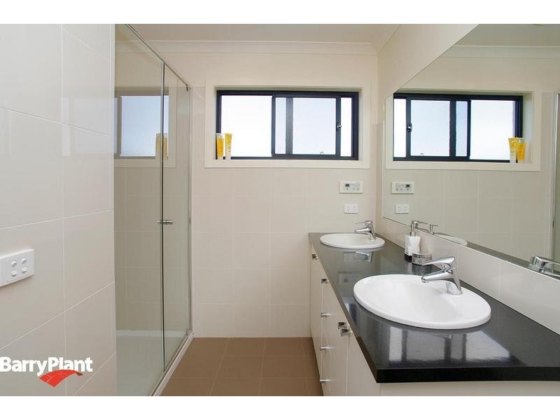 13 Empire Court, Torquay VIC 3228