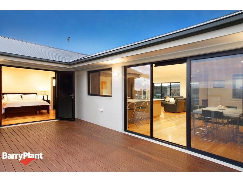 13 Empire Court, Torquay VIC 3228