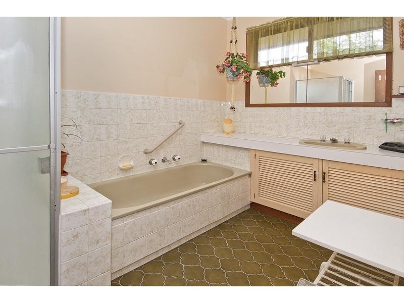 16 Sarabande Crescent, Torquay VIC 3228