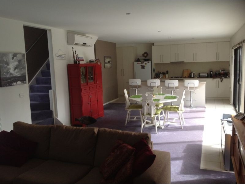 6/23-25 Boston Rd, Torquay VIC 3228
