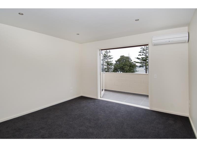 1/19 The Esplanade, Torquay VIC 3228