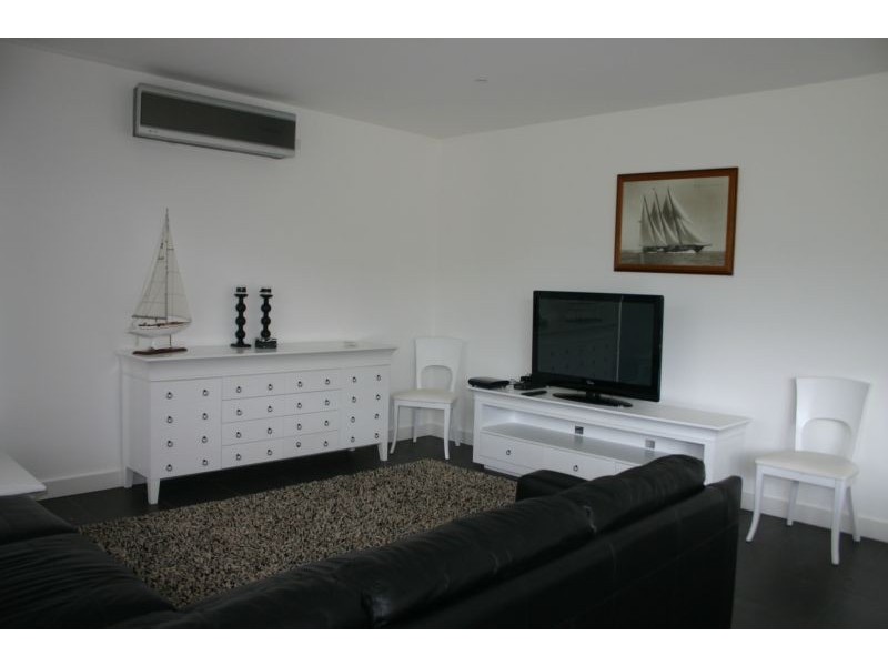 20 St Georges Way, Torquay VIC 3228