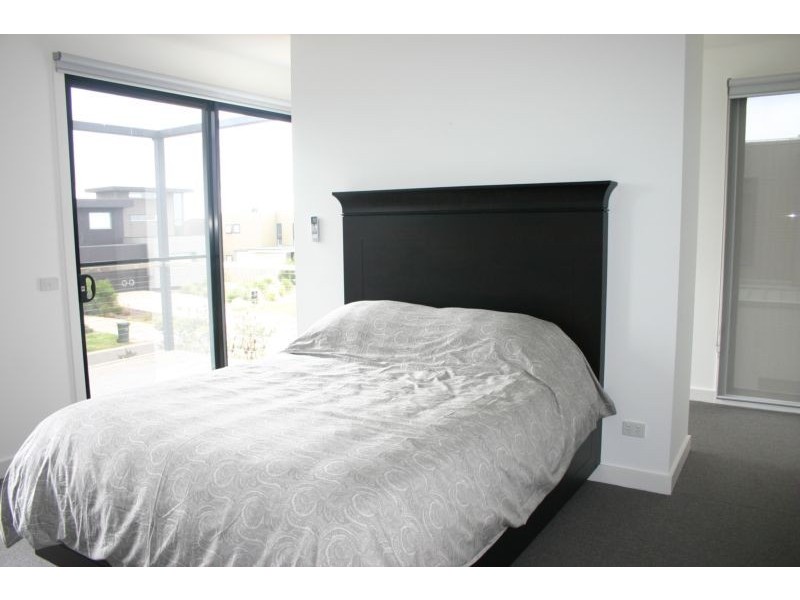 20 St Georges Way, Torquay VIC 3228