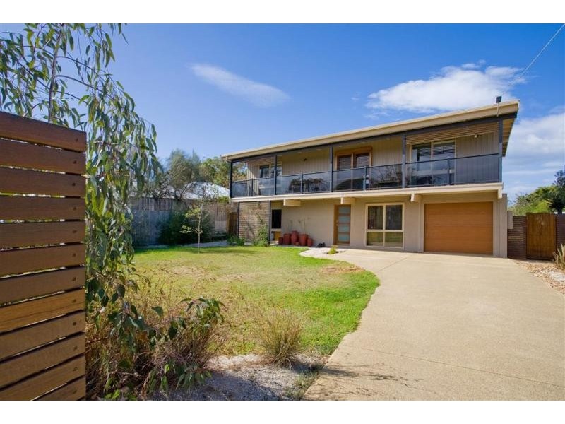 26 Pride St, Torquay VIC 3228