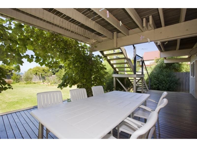 26 Pride St, Torquay VIC 3228