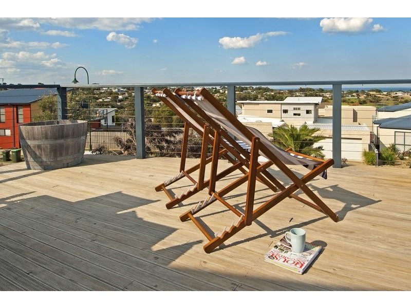 21 Beach View Crescent, Torquay VIC 3228