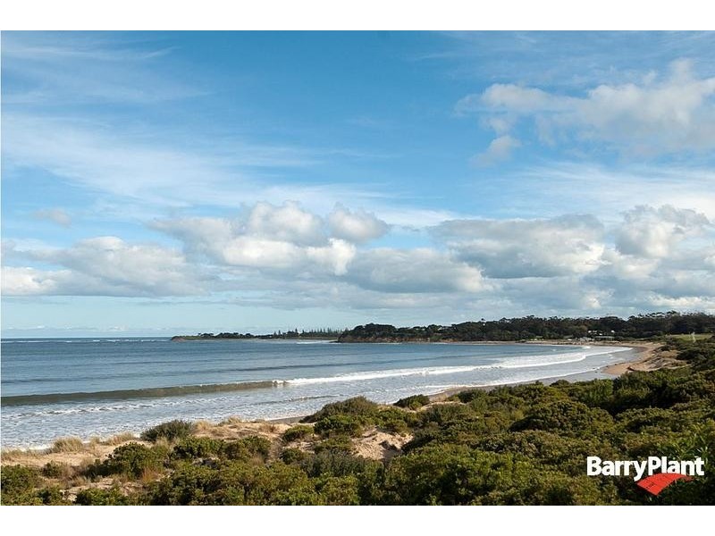 325/100 The Esplanade, Torquay VIC 3228