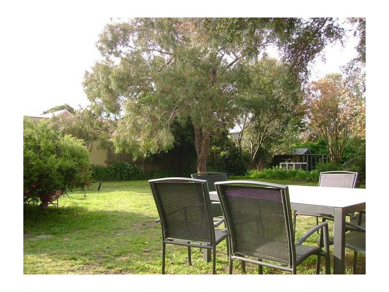 29 Boston Rd, Torquay VIC 3228