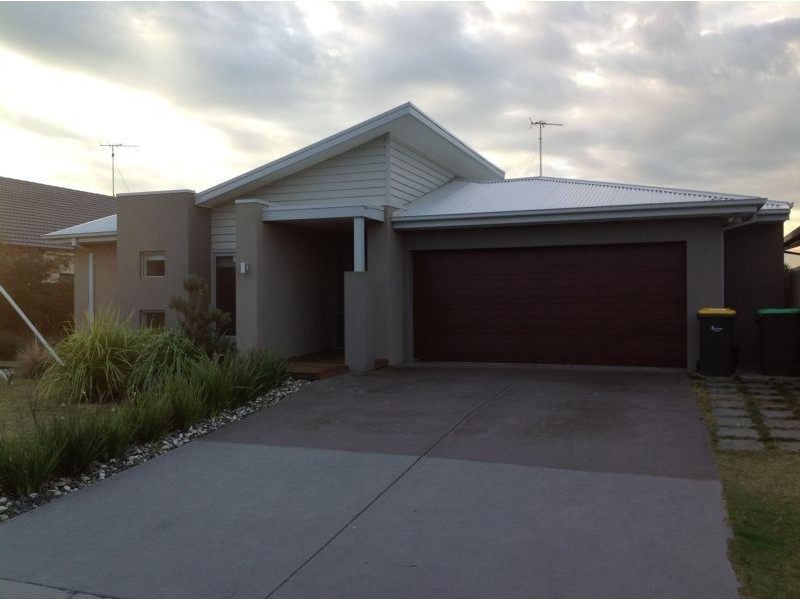 4 Seahaze Drive, Torquay VIC 3228