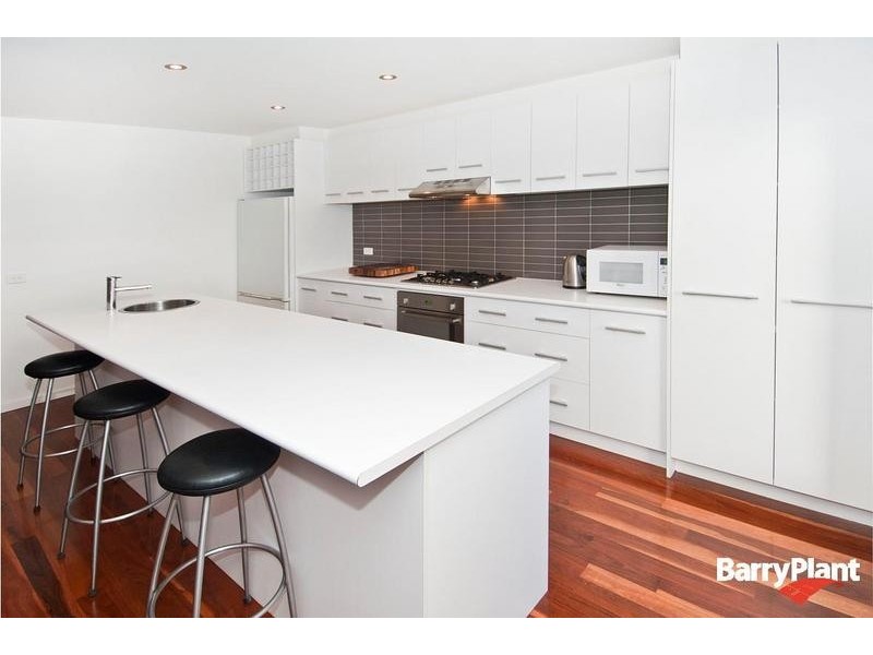 48 Loch Lomond Crescent, Torquay VIC 3228