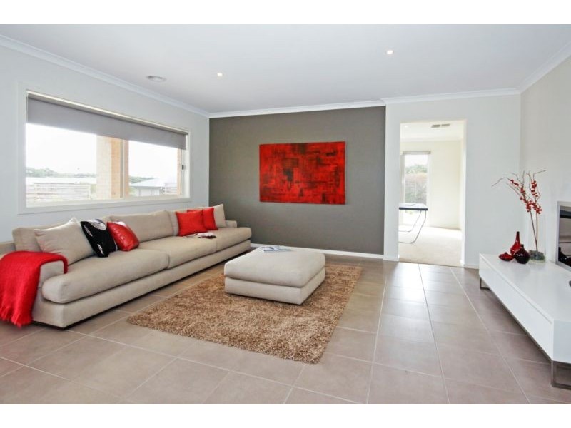 25 Enfield Drive, Torquay VIC 3228