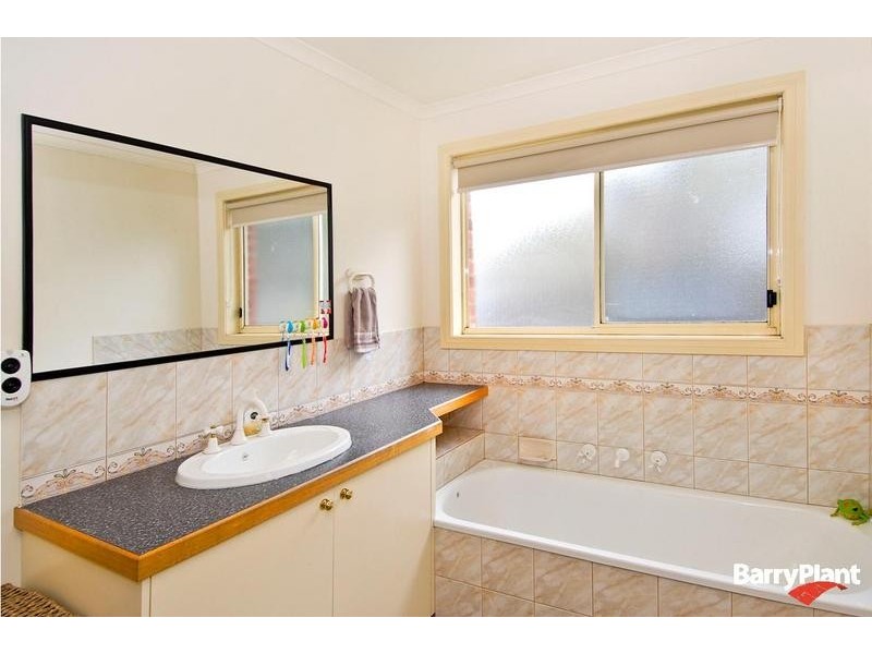 19 Ozan Crescent, Jan Juc VIC 3228