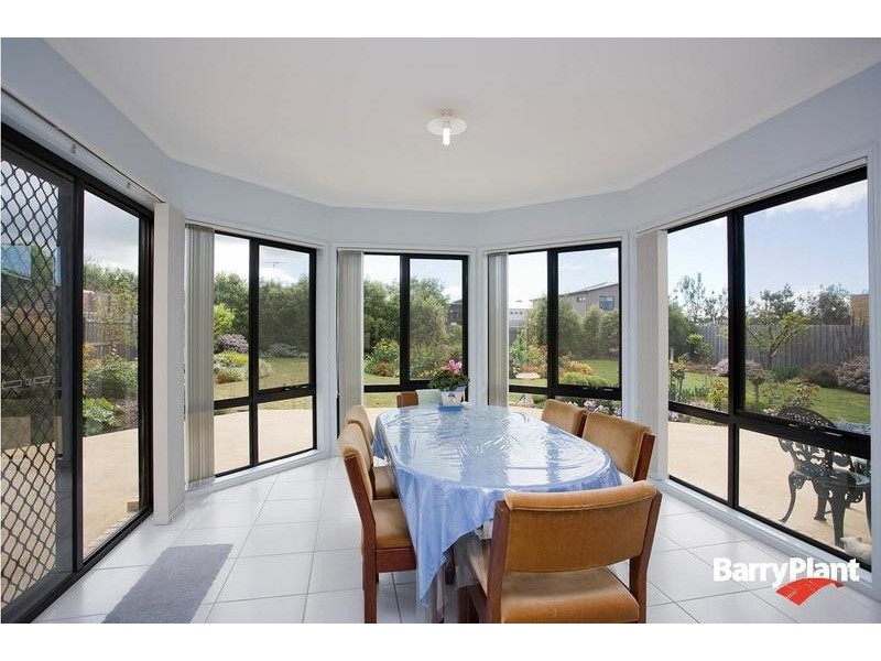 15 LUNE COURT, Torquay VIC 3228